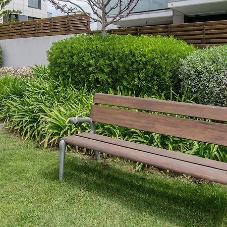 Spaces Garden Paradise 3 Bedroom, 3 Bathroom, Huge Private Garden-terrace, Pool- Sleeps Up To 8 *