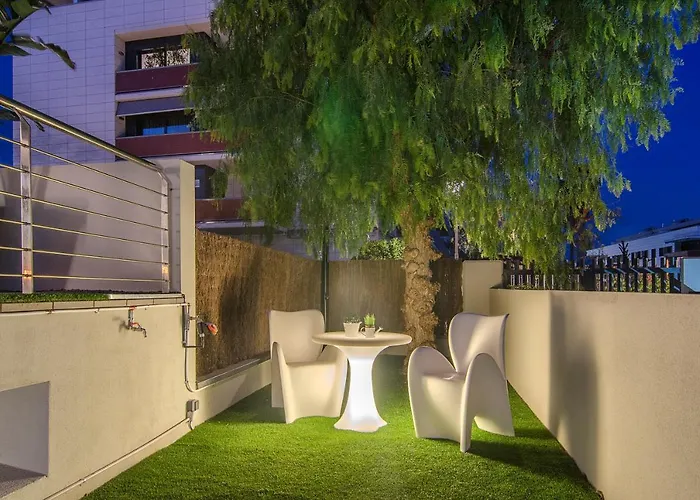 Garden Paradise: 3-bedroom With Pool And Terrace Apartment