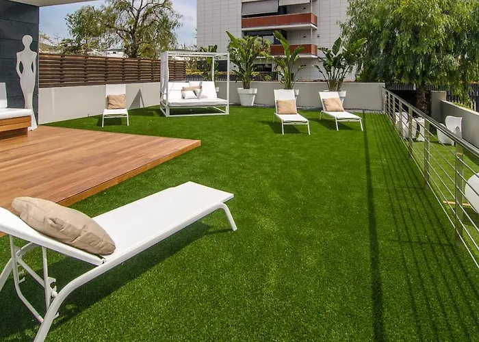 Garden Paradise: 3-bedroom With Pool And Terrace * Sitges